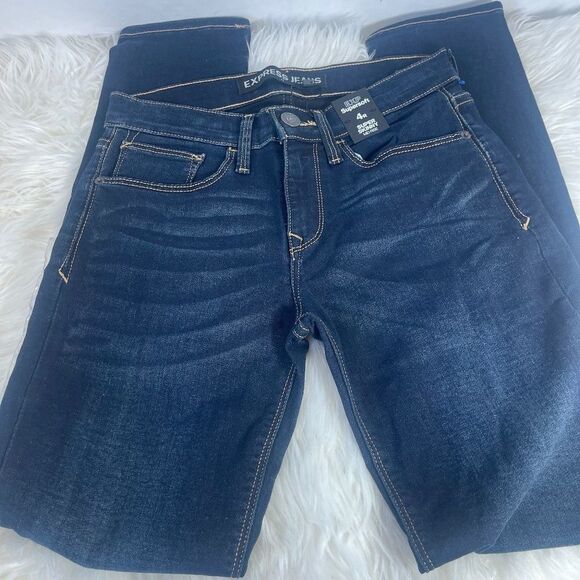 Express NWT Super Skinny Mid Rise Jeans Sz 4R - Picture 1 of 12